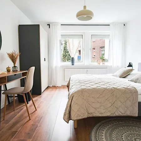 Homefy Bright And Cozy Holiday - Washer & Dryer - Free Parking Apartment